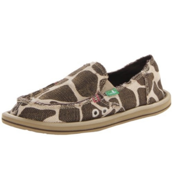 Sanuk Shoes - Sanuk Women's On The Prowl Flat, Metallic Giraffe Sz 8